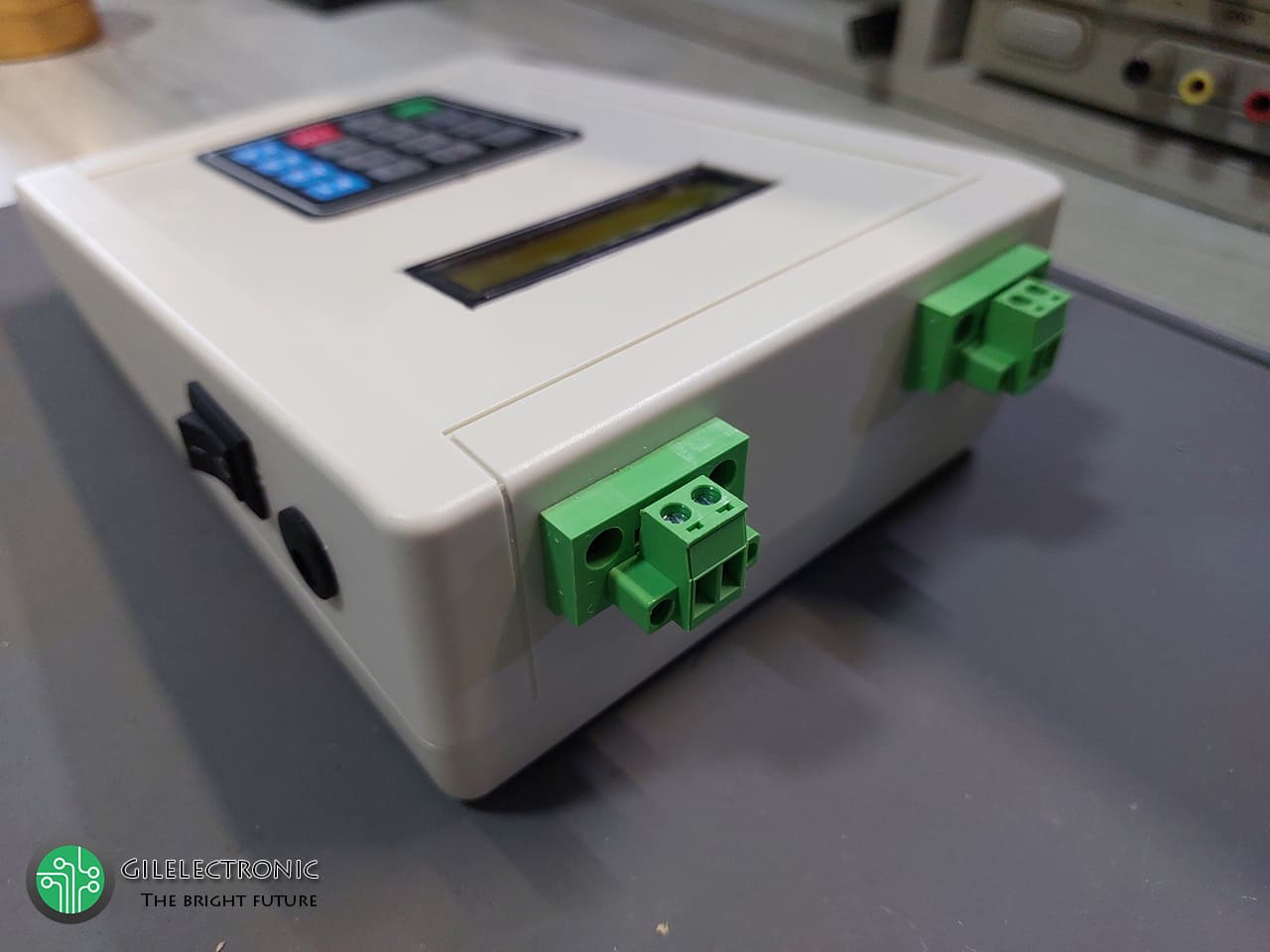 تلفن کننده سیم کارتی